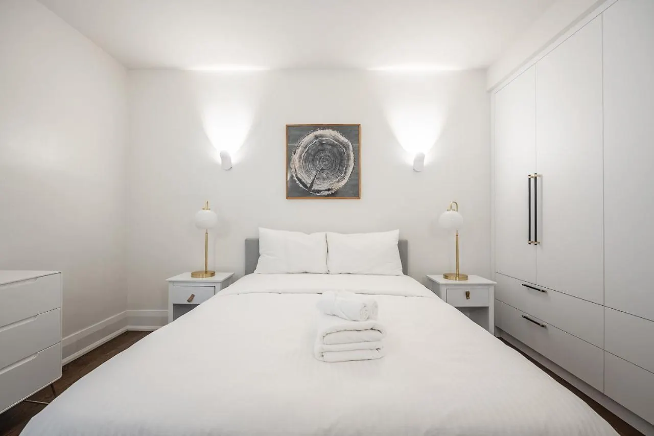 Beautiful And Spacious Luxury Home Toronto 0*,