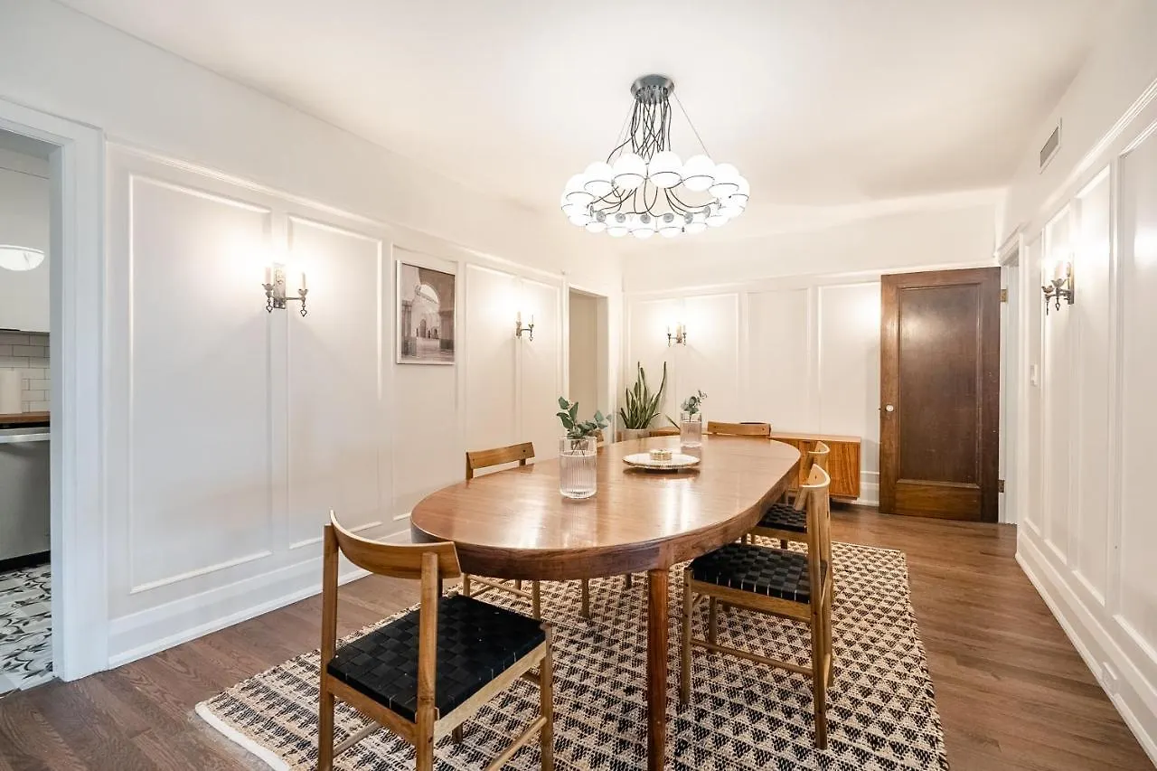 Holiday home Beautiful And Spacious Luxury Home Toronto